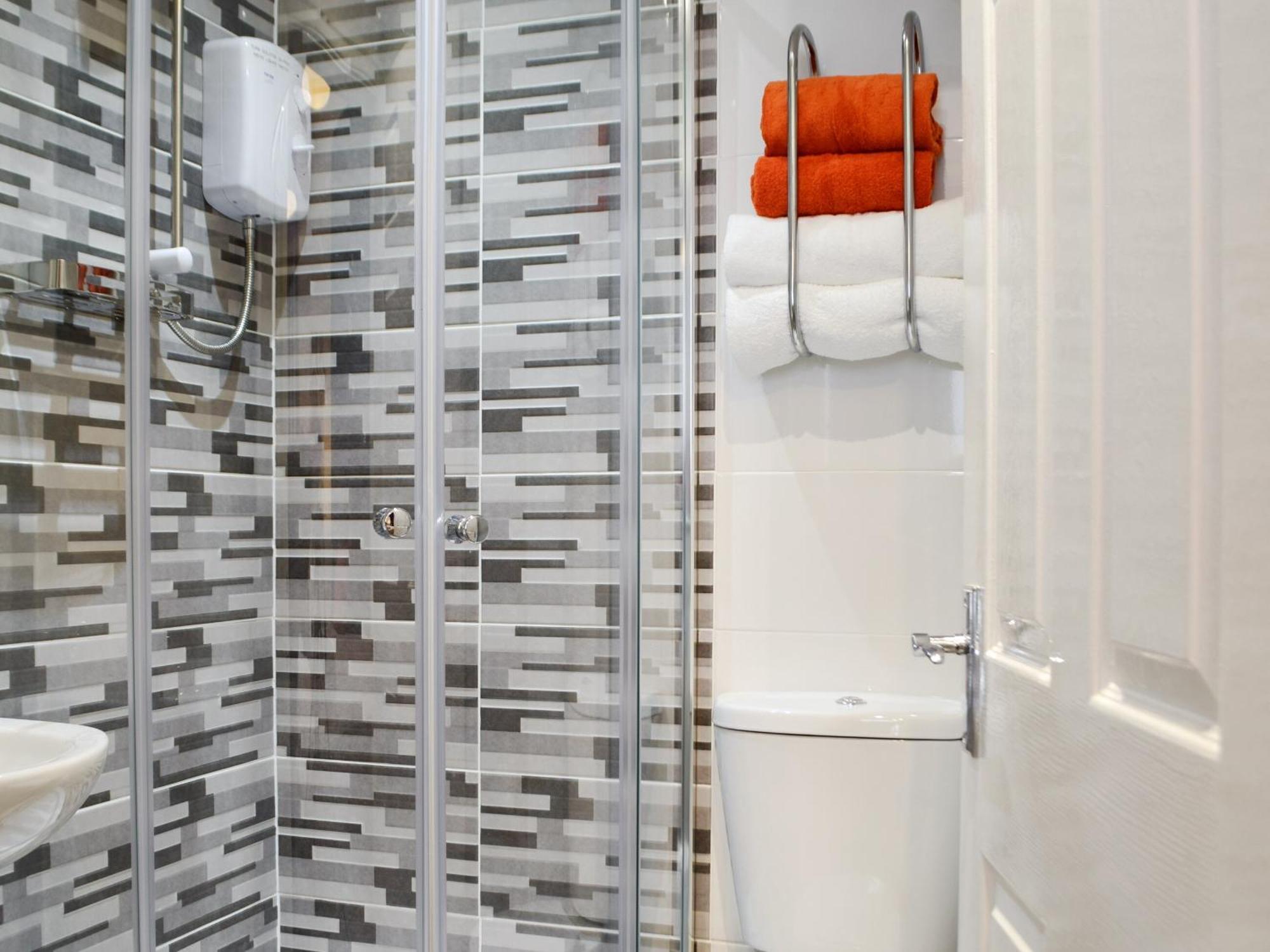 Little Fishes Villa Тенби Екстериор снимка